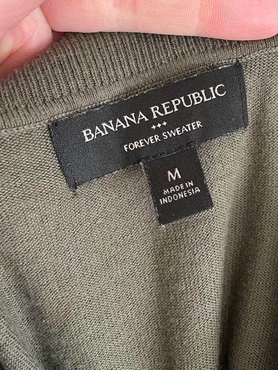 Banana Republic Forever Crewneck Sweater - Picture 4 of 5